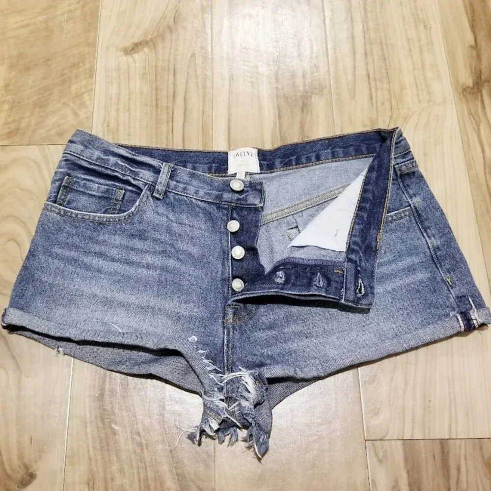 Twelve By Ontwelfth Distressed Denim Shorts 28